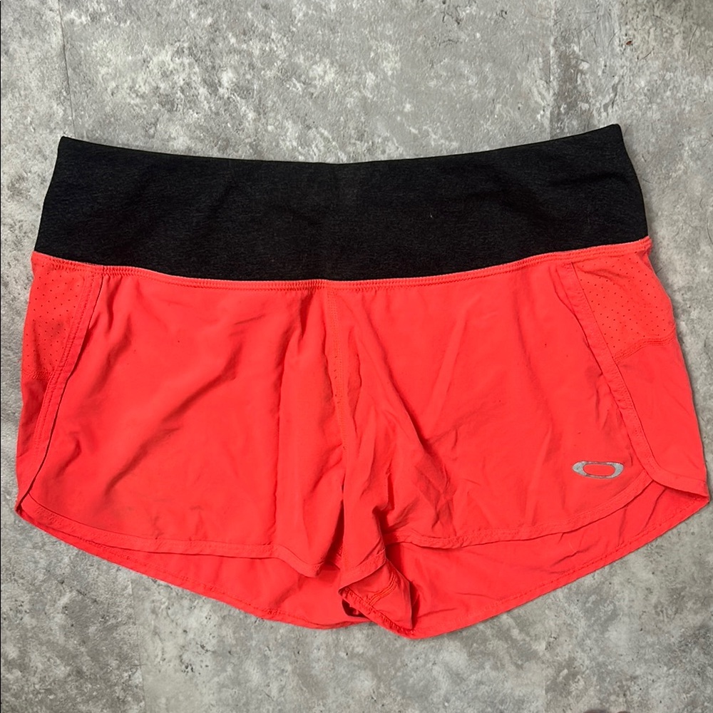 Oakley shorts Coral